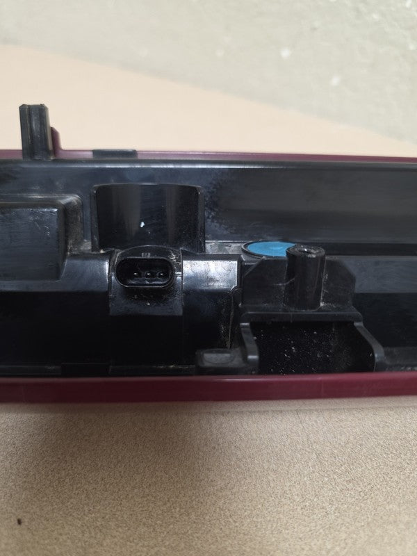 2019-2020 GM Chevy Silverado Sierra 3rd Brake Light 84419006