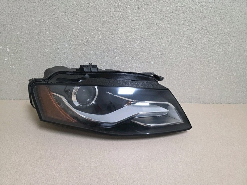 2009-2012 Audi A4 S4 Right Headlight Xenon OEM 8K0941004
