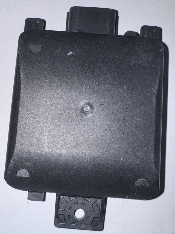 2019-2023 GM Left Blind Spot Radar Sensor OEM 84729102