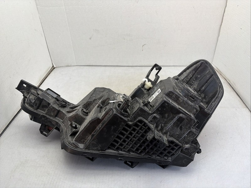 2023-2026 Chevy Colorado Right Passenger Headlight OEM 85045267