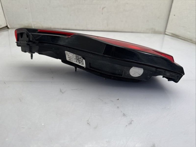 2022-2024 Chevrolet Traverse Right Tail Light RH Passenger LED OEM 851