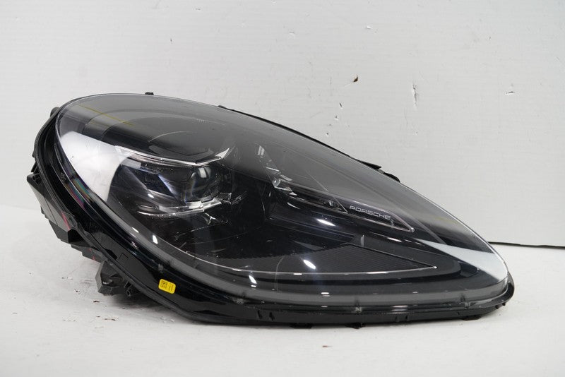 2022-2024 Porsche Macan LED Headlight Right RH Passenger Side Chrome O