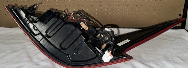 2016-2018 Nissan Altima Left Outer Tail Light Halogen OEM