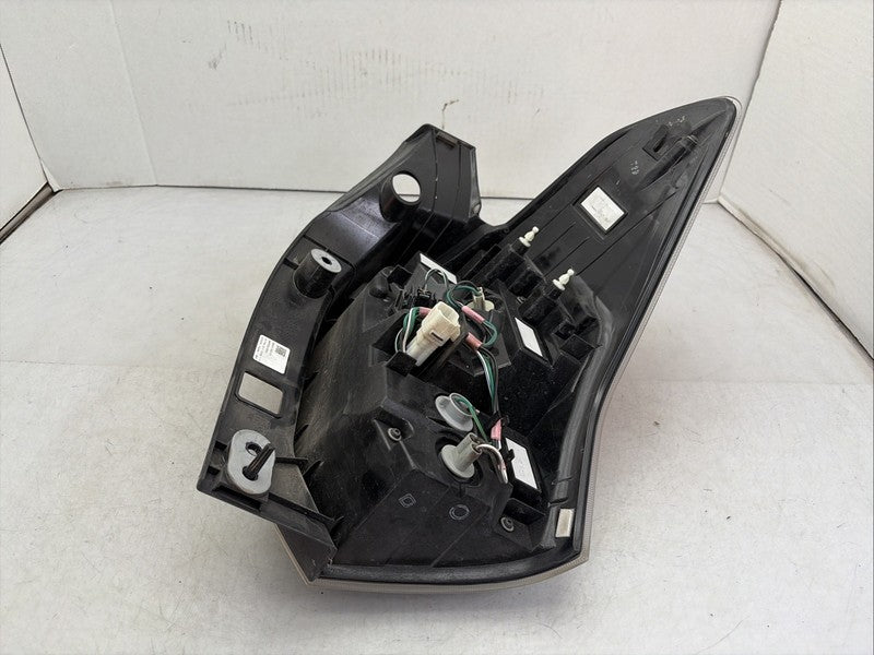 2017-2018 Subaru Forester Left Driver Tail Light LED Brake Lamp 84201-