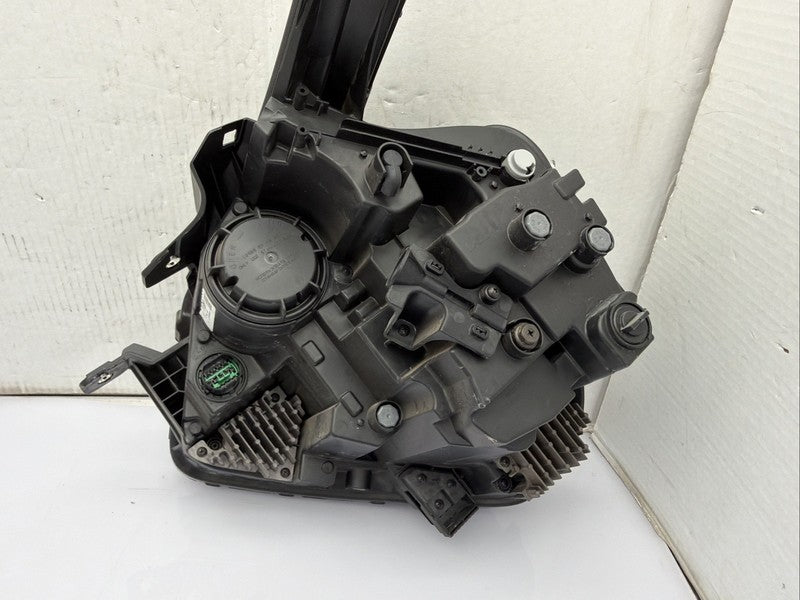 2022-2024 Kia Sportage Right Headlight OEM Full LED 92102-P1