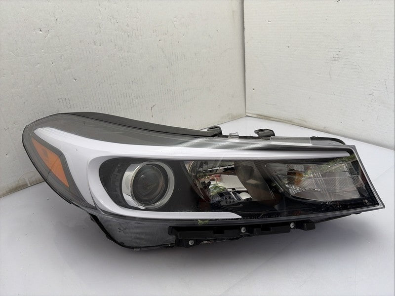 2017-2018 Kia Forte Right Passenger Halogen Headlight