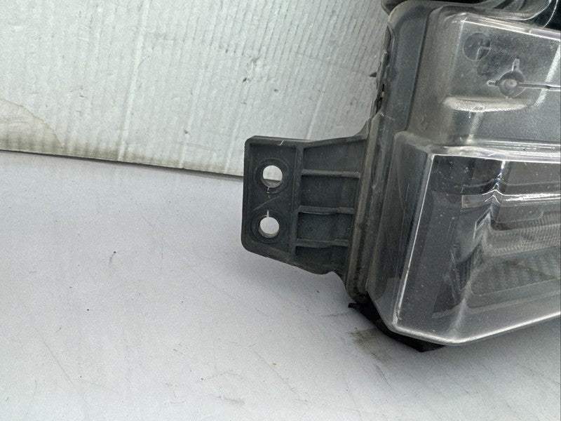 2019-2022 Chevy Silverado 1500 Left Driver Headlight OEM LED 84621850
