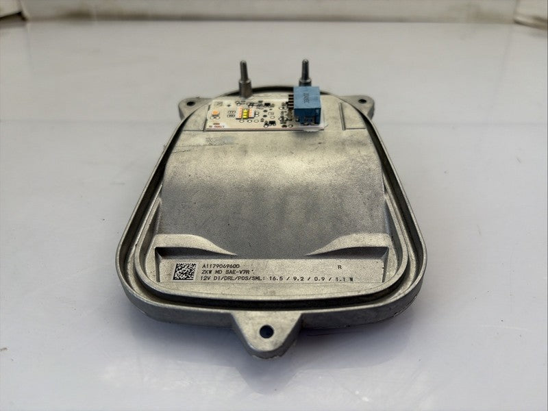 2017-2023 Mercedes GLC300 OEM Right Passenger LED Headlight Control Un
