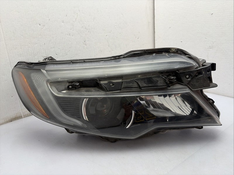 2016-2020 Honda Pilot Ridgeline Right Passenger Headlight OEM Halogen