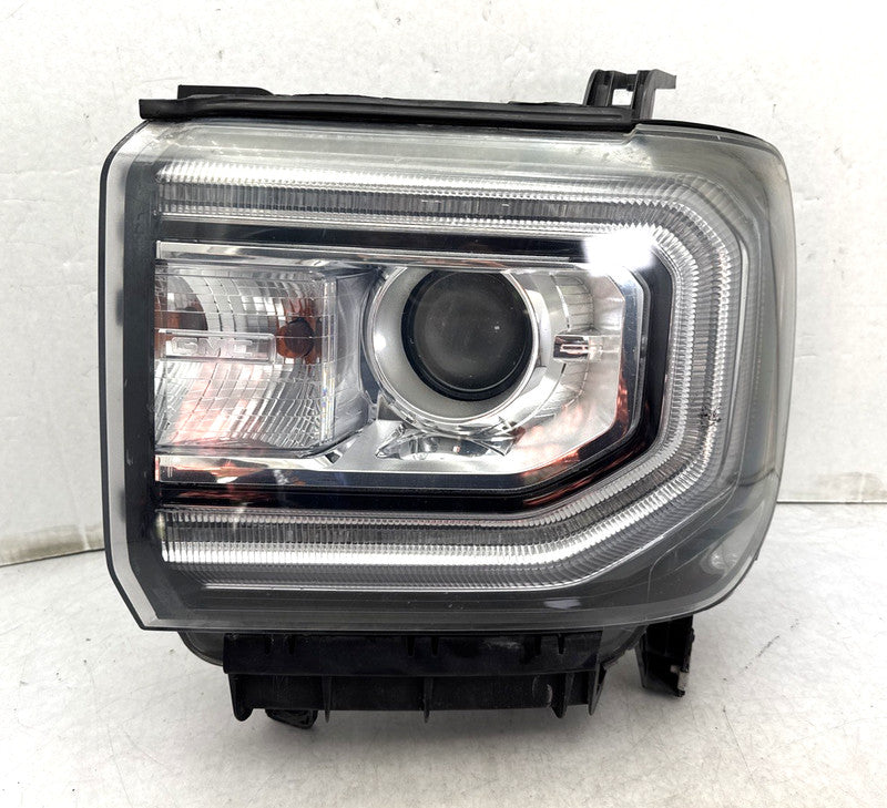 2016-2018 GMC Sierra 1500 Left Headlight OEM Xenon HID 84568272