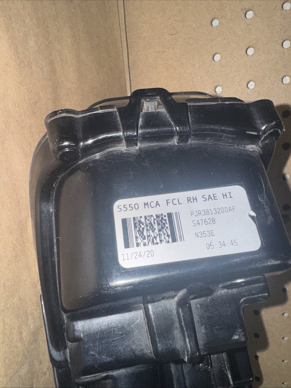 2018-20 Ford Mustang Fog Light - Right (Passenger) - OEM PJR3B13200AF