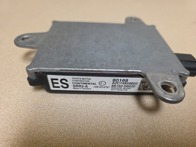 2016-2018 Lexus ES350 ES300 Blind Spot Radar Control Module 88162-0602