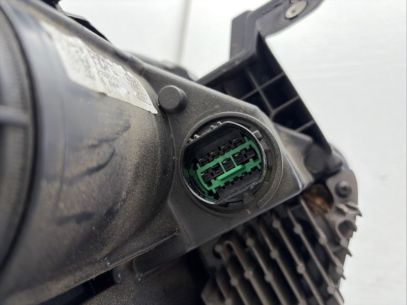 2022-2024 Kia Sportage Left Driver OEM LED Headlight 92101-P1