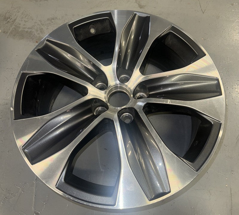 2020-2024 Toyota Highlander Wheel 18x8 5x4.5