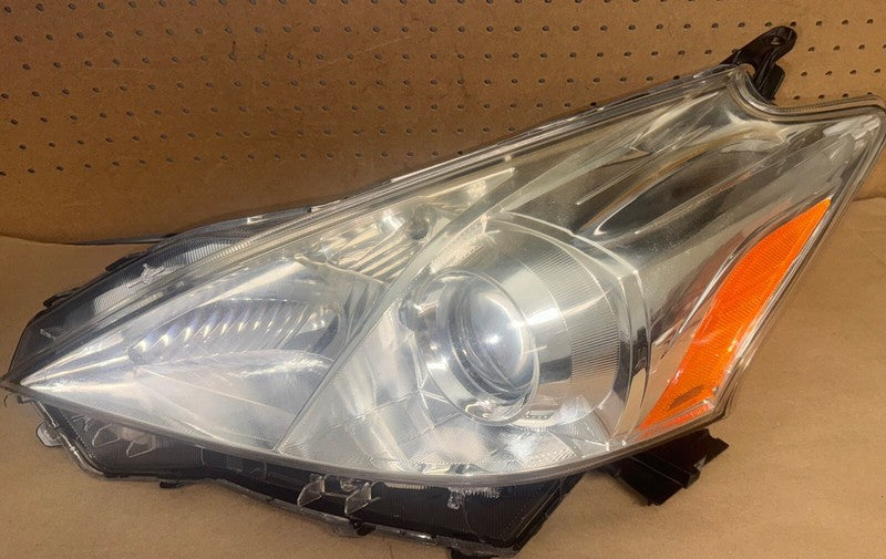 2012-14 Prius V Left Headlight Halogen 1.8L - OEM #81170-47300