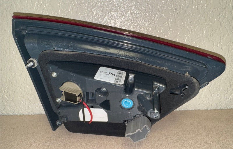 2013-2016 Ford Fusion Right Inner Tail Light Trunk Lamp OEM