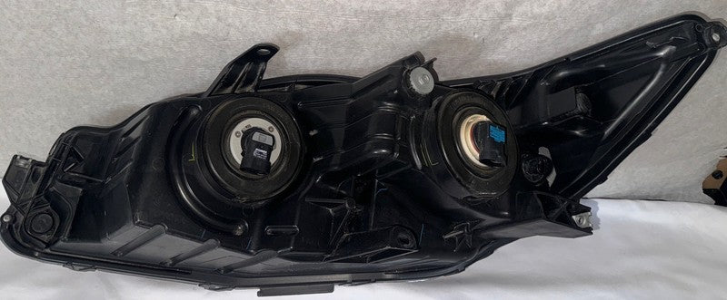 2015-2017 Camry RH Halogen Headlight OEM