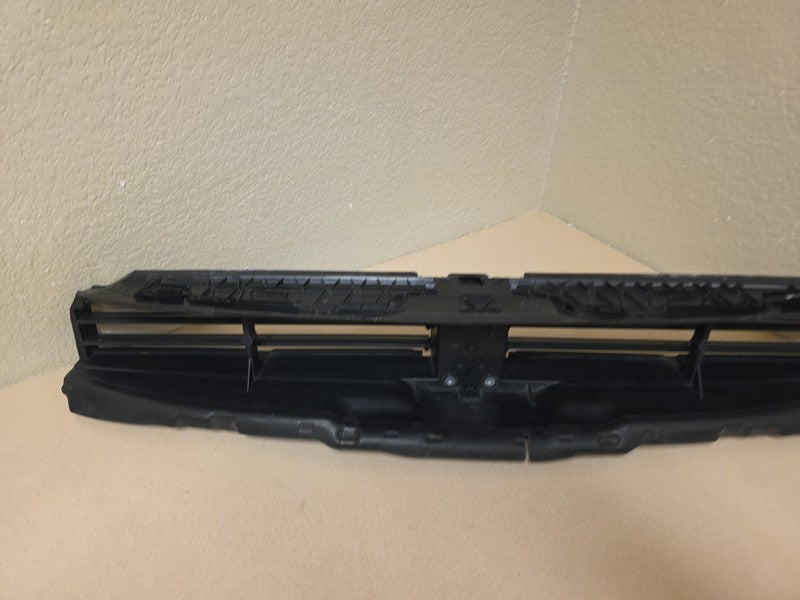 2022 BMW G11 G12 740i 750i Lower Grille Air Flap - [Side]