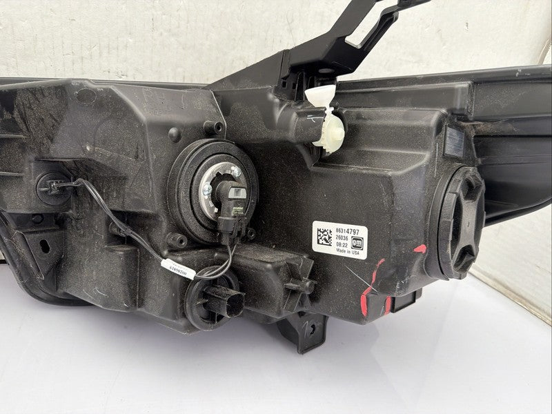 2023-2026 Chevy Colorado Right Passenger Headlight OEM 86314797