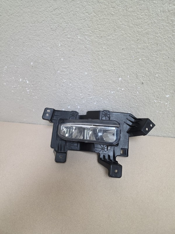 2021-2025 Chrysler Pacifica Front Right LED Bumper Fog Light OEM