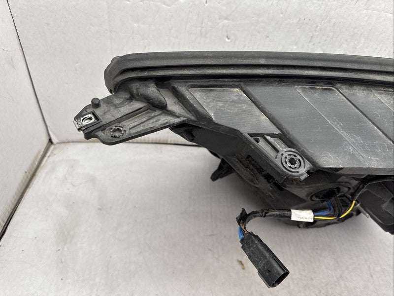 2021-2023 Chevy Trailblazer Right Headlight RH Passenger Halogen OEM