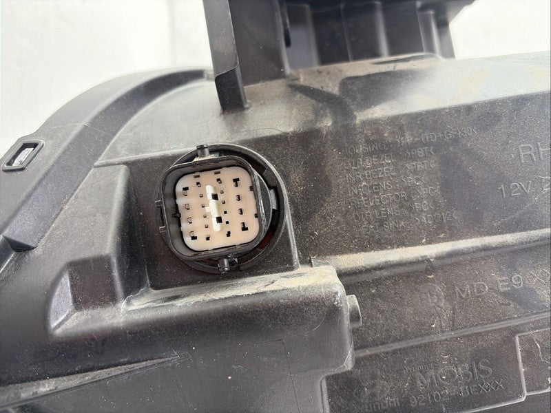 2024-2025 Hyundai Kona Right Passenger Headlight OEM 92102-BEXXX