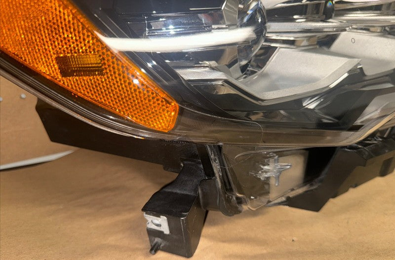 2017-2019 Nissan Rogue Right Headlight LED Projector OEM