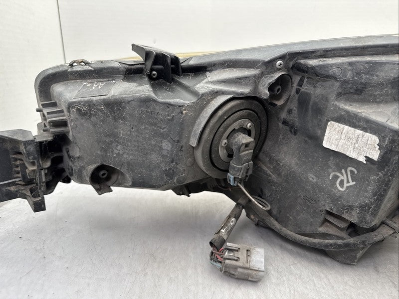 2019-2020 Subaru Ascent Right Passenger OEM LED Headlight