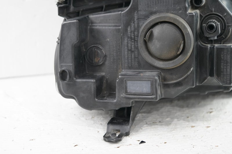 2019-2022 Chevy Silverado 1500 Right Headlight Halogen OEM