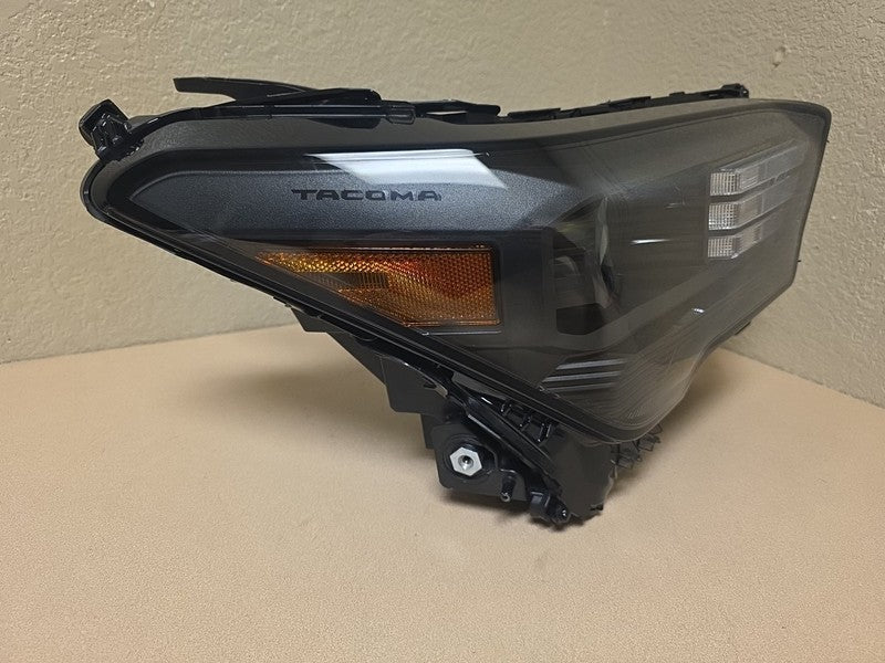2024-2025 Toyota Tacoma Right Side Headlight Halogen/LED Base