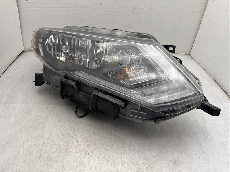 2017-2020 Nissan Rogue Right Headlight OEM Halogen Lamp