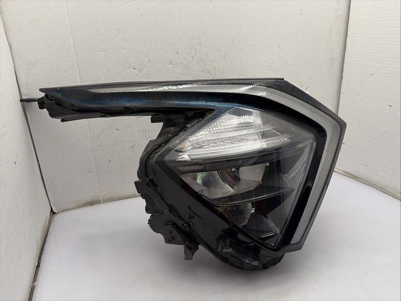 2022-2024 Kia Sportage Right Passenger Headlight OEM LED 92102-P1