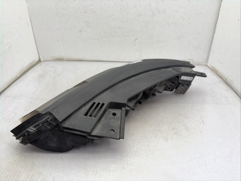 2023-2025 Hyundai Palisade Right Passenger Headlight OEM LED DRL 92208