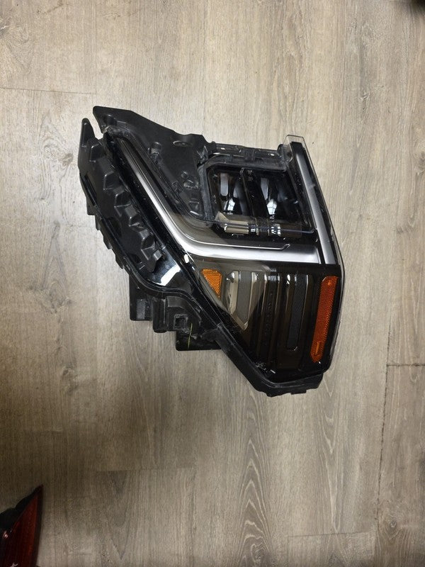 2022-2024 GMC Sierra 1500 LED Headlight Left LH OEM Black Trim