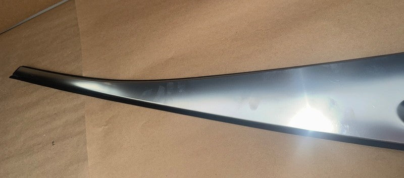 2022-2024 Hyundai Tucson Right C-Pillar Trim Chrome OEM 87860-N9000