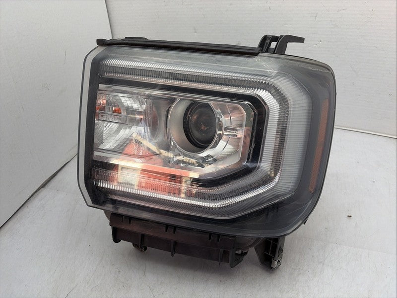 2016-2018 GMC Sierra 1500 Left Headlight OEM Xenon HID 84046790