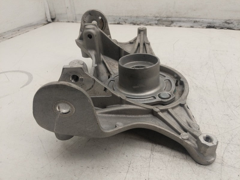 17-23 Tesla Model 3 Y Front Left Upper Strut Mount Bracket 1044371-00-