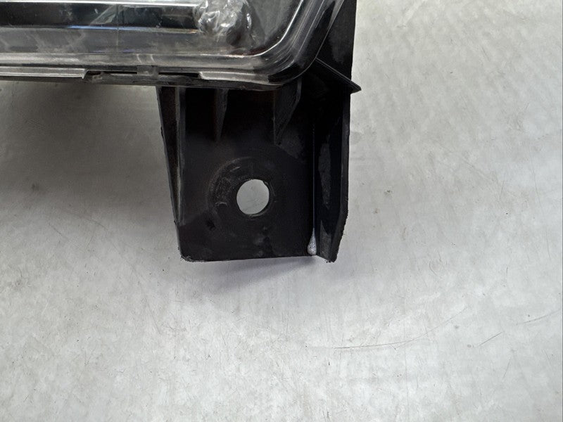 2021-2024 Dodge Durango Right Passenger Headlight OEM LED DEFECTIVE