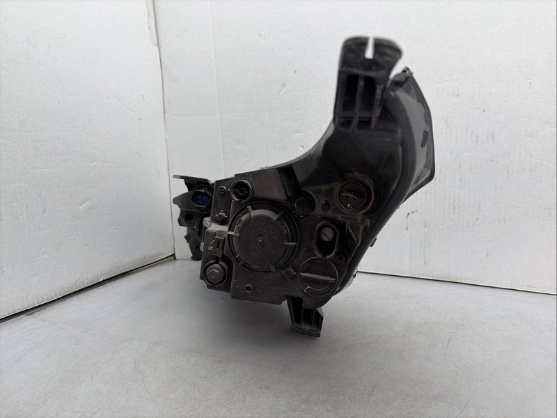 2022-2023 Kia Forte Right Headlight RH Passenger OEM Halogen