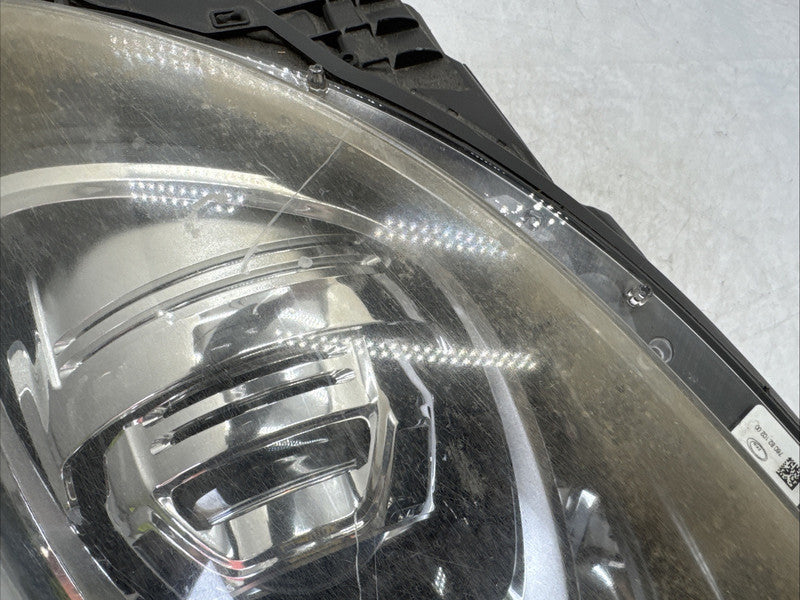 2015-2018 Porsche Macan Right Passenger Headlight OEM Xenon HID Lamp