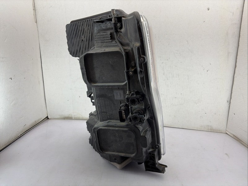 2017-2019 Ford F-250 Headlight Right Passenger OEM LED KC3B 13005 CB