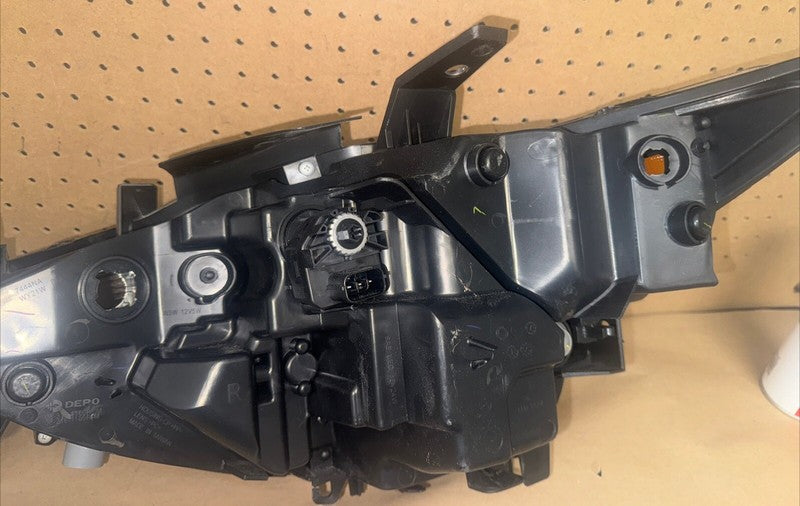 2017-2021 Mazda CX-5 Right Headlight LED (No AFS) DEPO