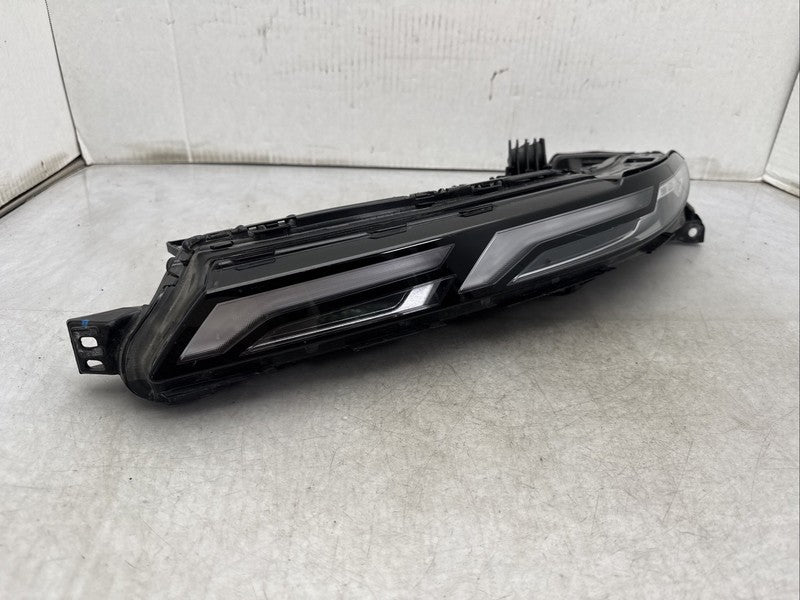 2022-2024 BMW X7 Left Driver Daytime Running Light LED OEM 9880589