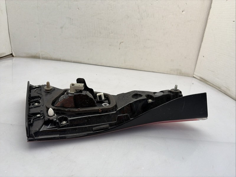 2022-2024 Honda Civic Sedan Right Passenger Tail Light OEM Halogen Inn