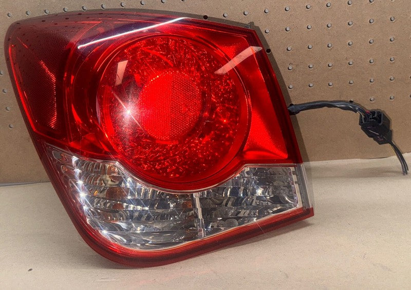 2011-2016 Chevy Cruze LH Driver Side Tail Light Lamp with Bulbs