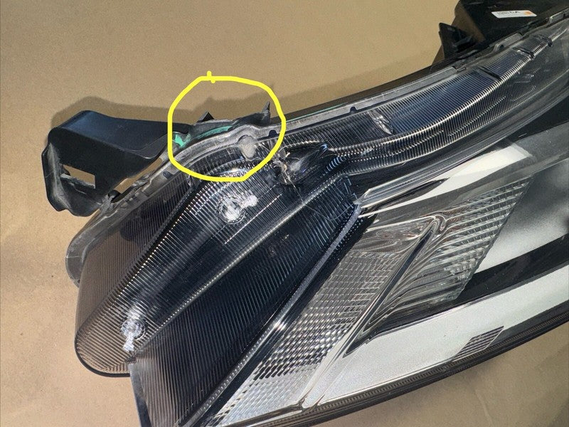 2021-2023 Kicks Headlight LH Left Driver Side Halogen