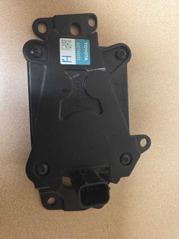 2018-2020 Toyota Camry Front Radar Distance Sensor OEM
