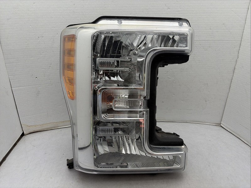 2017-2019 Ford F-250 Headlight Right RH Passenger OEM Halogen Lamp