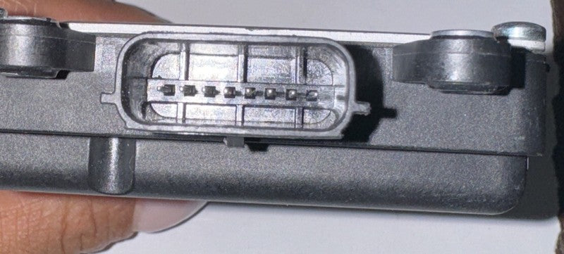 2016-2018 Lincoln MKX Blind Spot Sensor LEFT OEM 204-250011