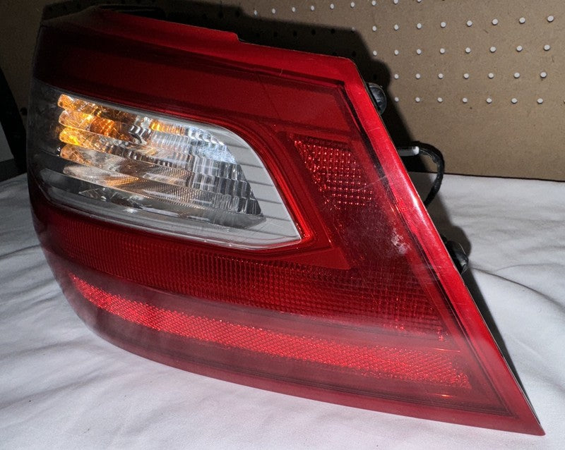 2016-2018 Nissan Altima Left Outer Tail Light Halogen OEM